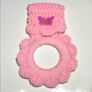 Pink butterfly kitchen towel hanger button…